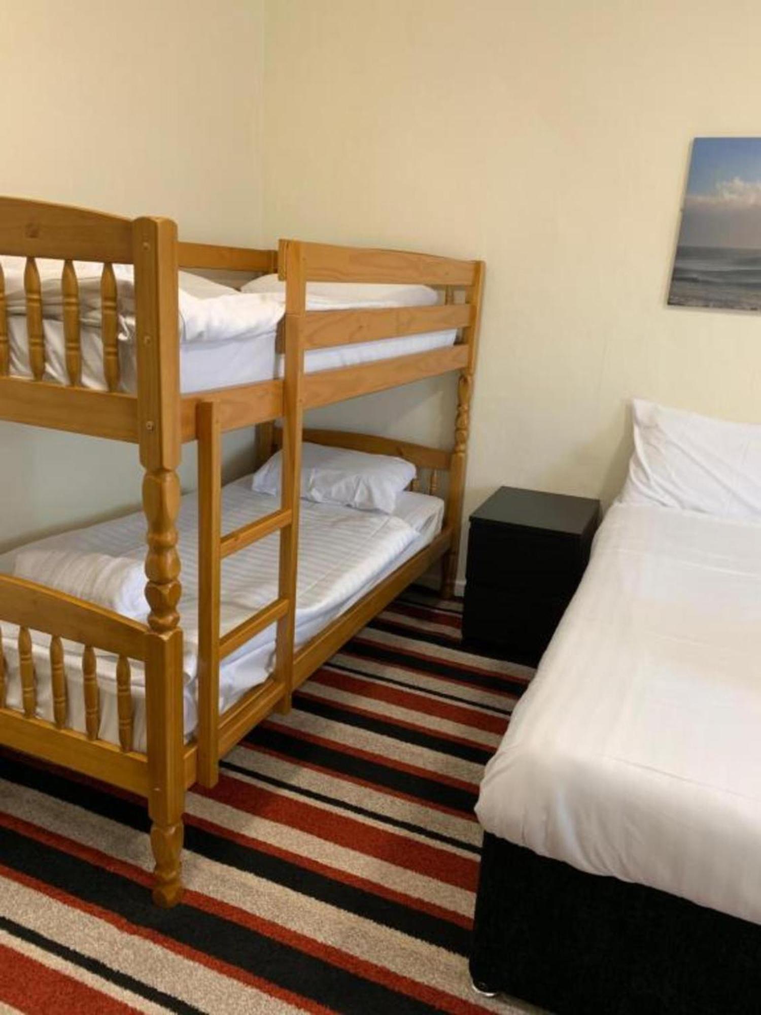Oyo Wave Crest Hotel Blackpool Eksteriør billede