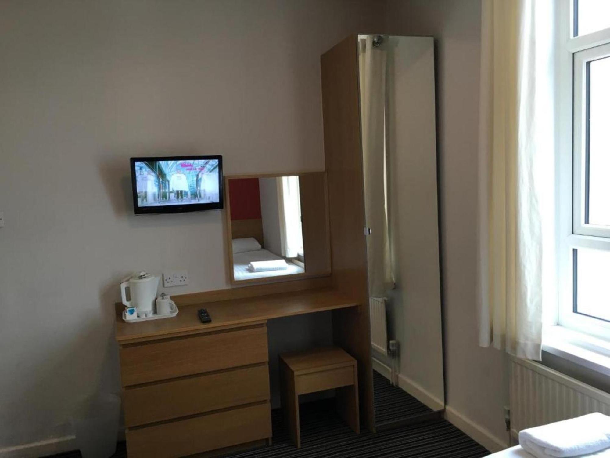 Oyo Wave Crest Hotel Blackpool Eksteriør billede