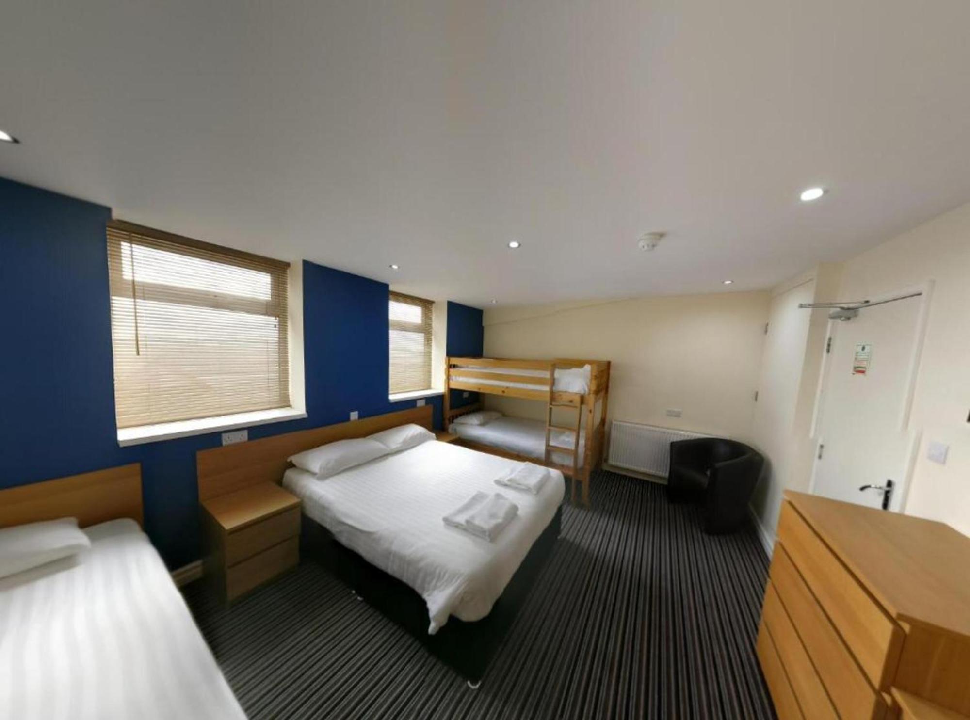 Oyo Wave Crest Hotel Blackpool Eksteriør billede