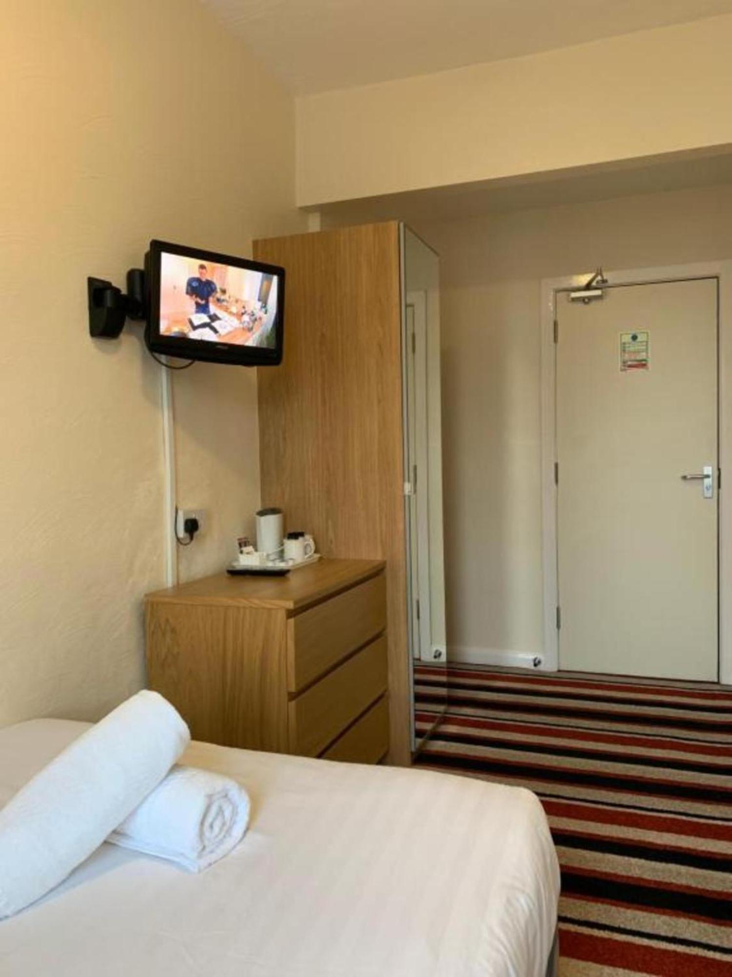 Oyo Wave Crest Hotel Blackpool Eksteriør billede